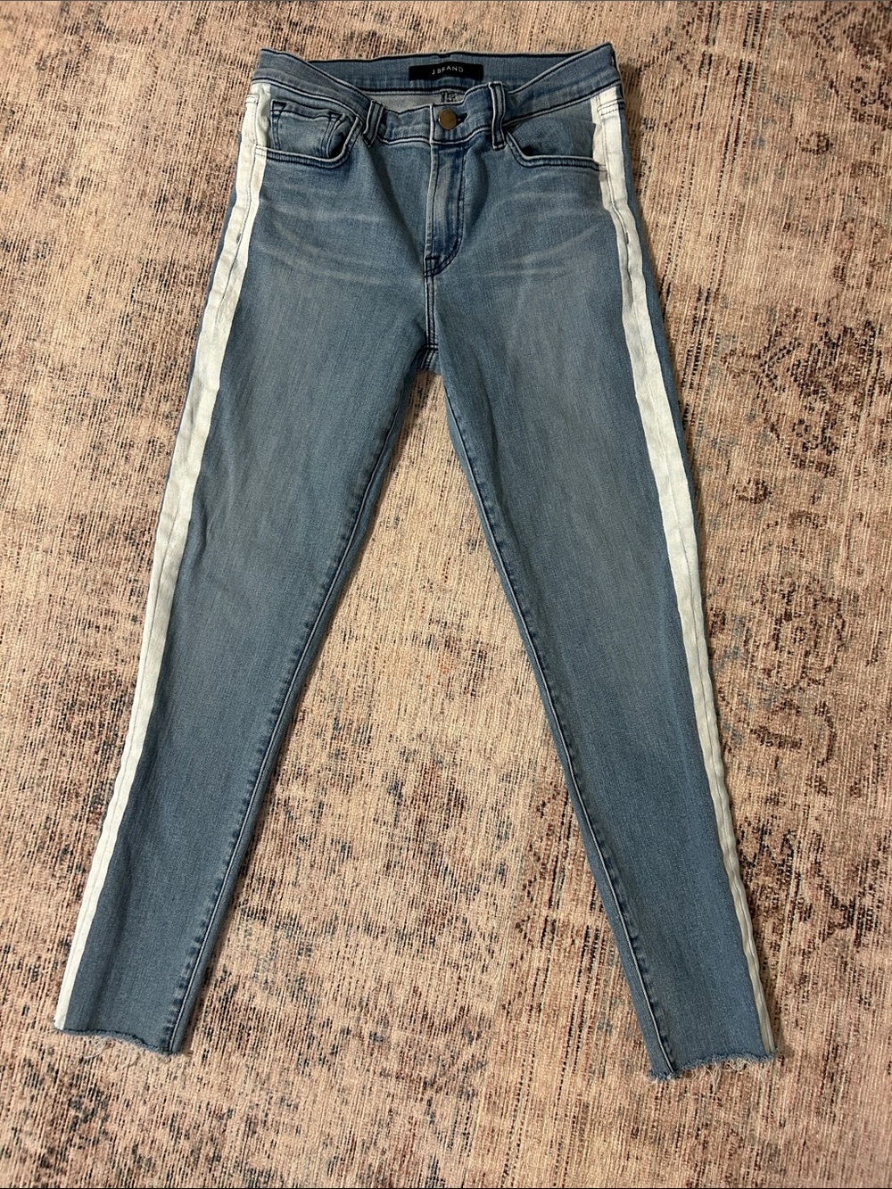 J Brand “Stand Still” Skinny Jeans with White Side Stripes Size 27